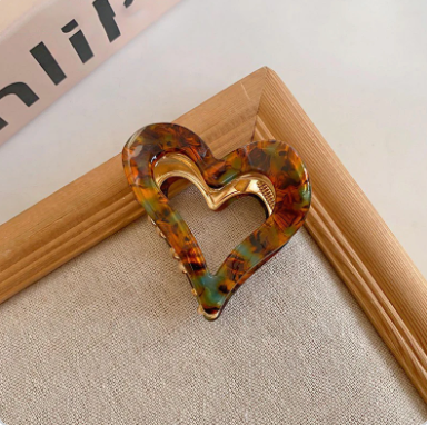 HEART HAIR CLIPS